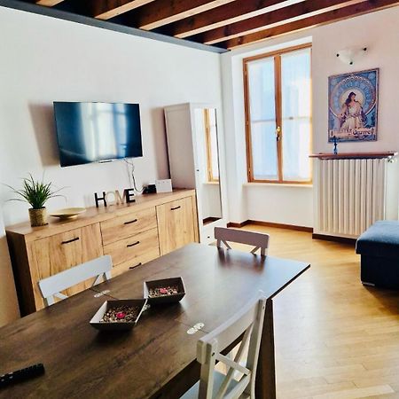 Casa Linda - Valeggio Sul Mincio Apartment Ngoại thất bức ảnh