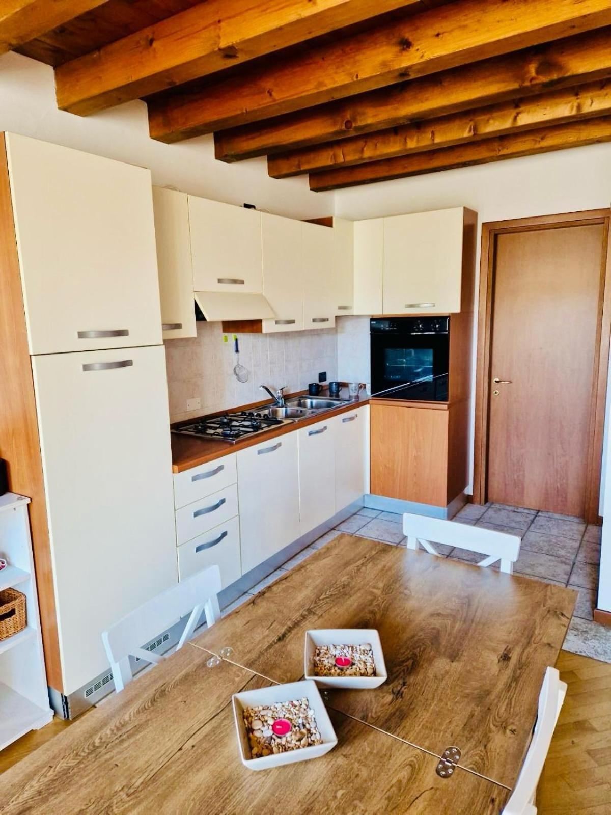 Casa Linda - Valeggio Sul Mincio Apartment Ngoại thất bức ảnh