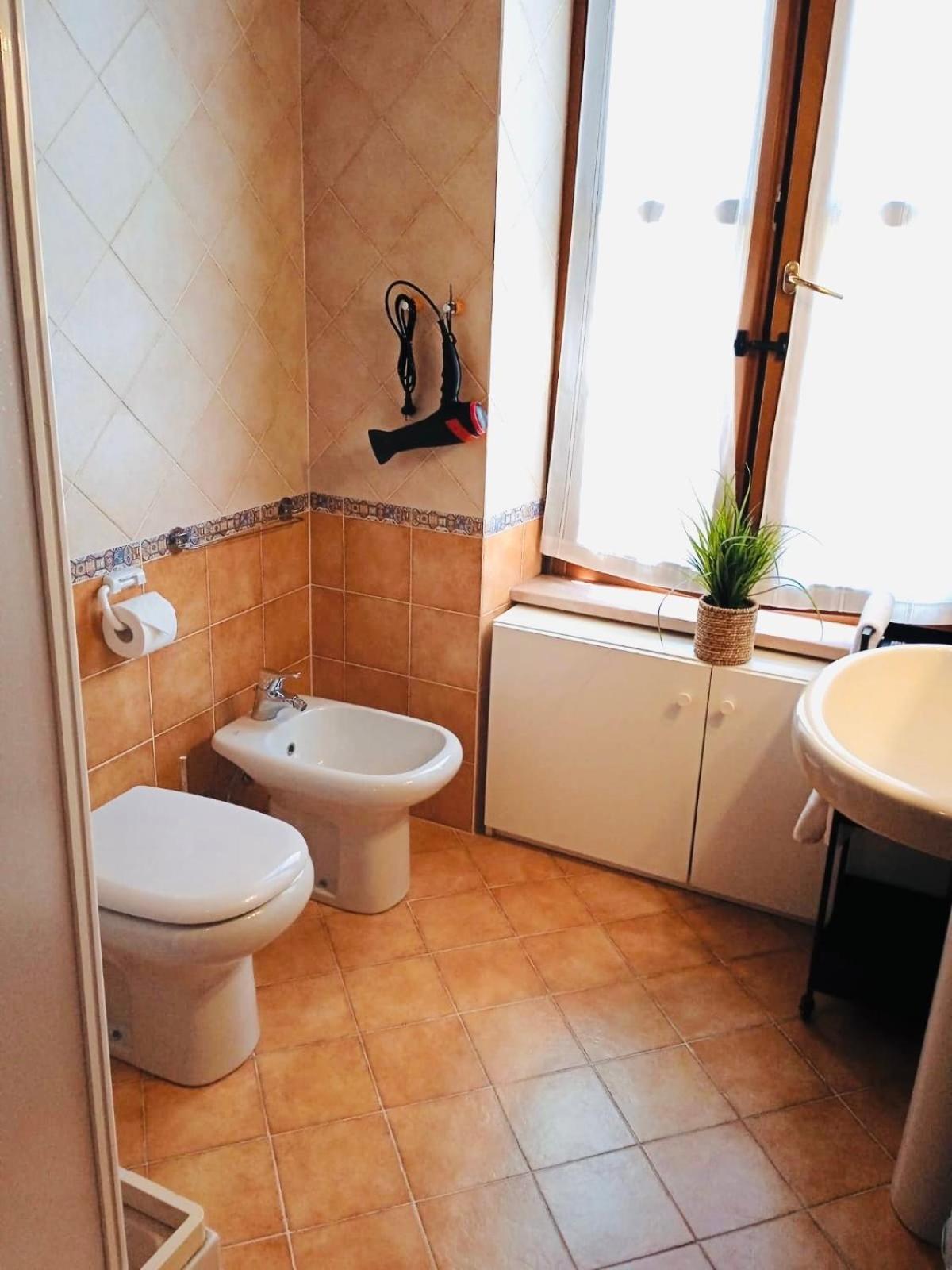 Casa Linda - Valeggio Sul Mincio Apartment Ngoại thất bức ảnh